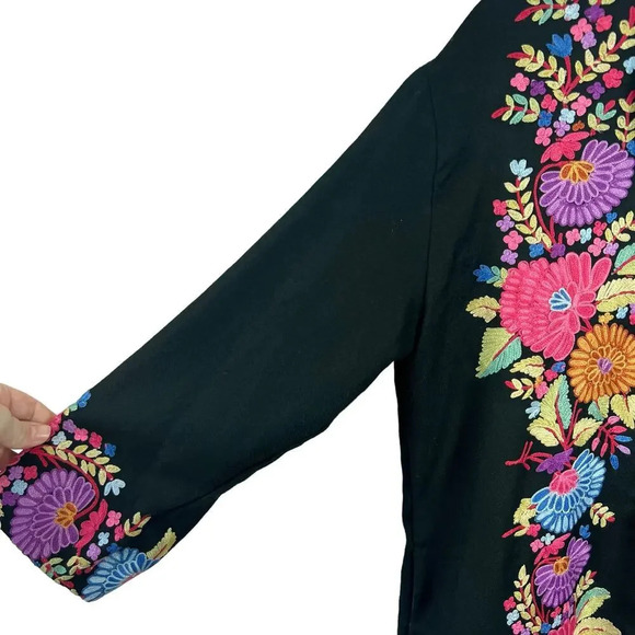 Vintage Woolen Floral Embroidered Jacket - Picture 5 of 13